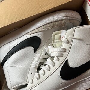 Nike Kids Classic White and Black Blazers